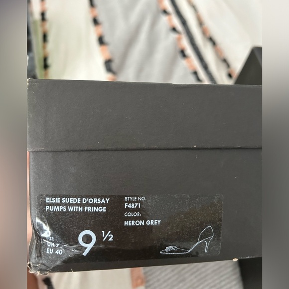 J. Crew Elsie Suede D'orsay Pumps with fringe in Heron Grey size 9.5 - Picture 4 of 5